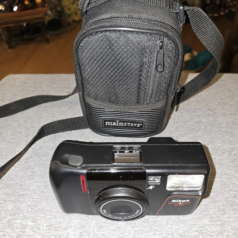 Nikon Zoom Touch 400 35mm Point & Shoot Film Camera - 35-70mm Macro